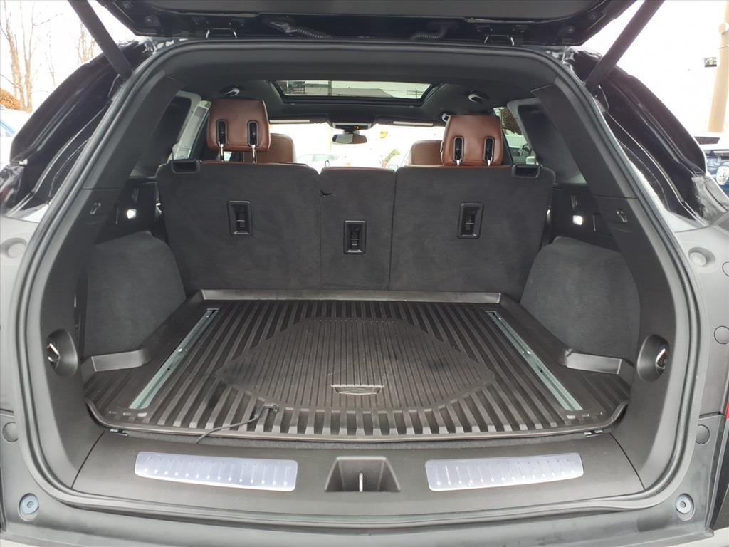 used 2019 Cadillac XT5 car, priced at $18,400