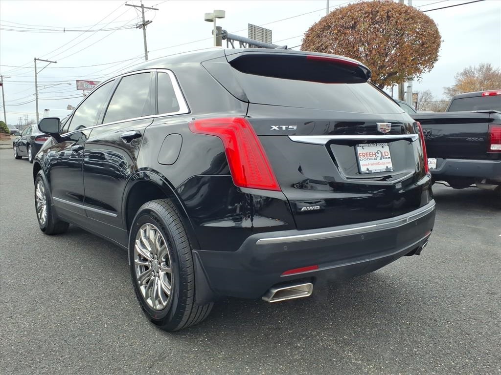 used 2019 Cadillac XT5 car, priced at $18,400