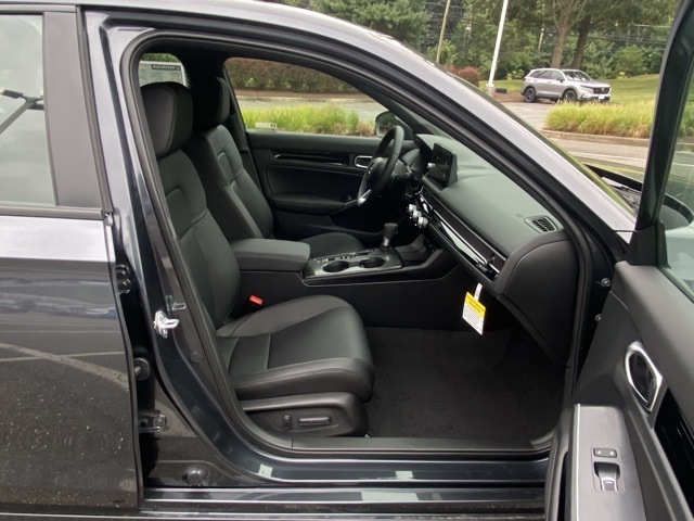 new 2026 Honda Civic Hybrid car, priced at $33,445