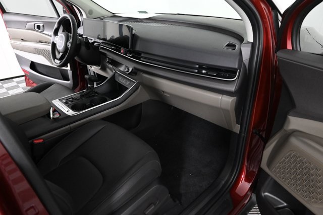 new 2025 Kia Carnival car, priced at $40,219