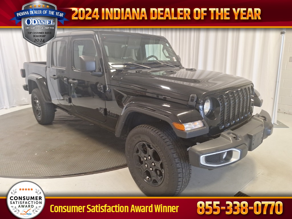 used 2023 Jeep Gladiator car, priced at $31,288