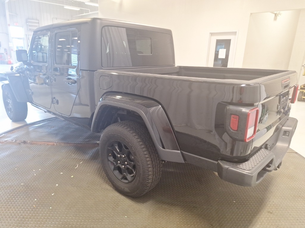 used 2023 Jeep Gladiator car, priced at $31,288