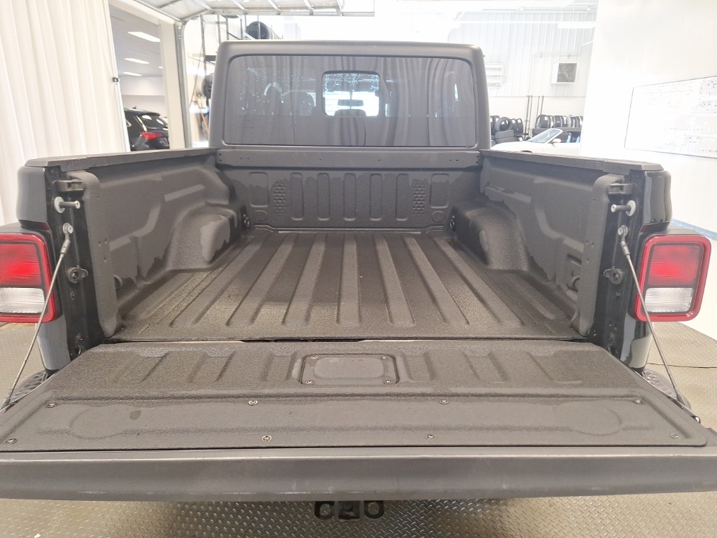 used 2023 Jeep Gladiator car, priced at $31,288