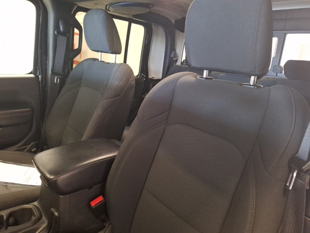 used 2023 Jeep Gladiator car, priced at $31,288