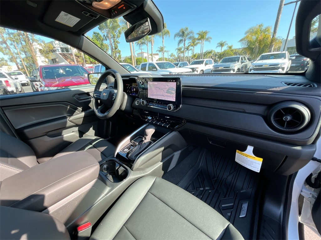 new 2025 Chevrolet Colorado car, priced at $32,689