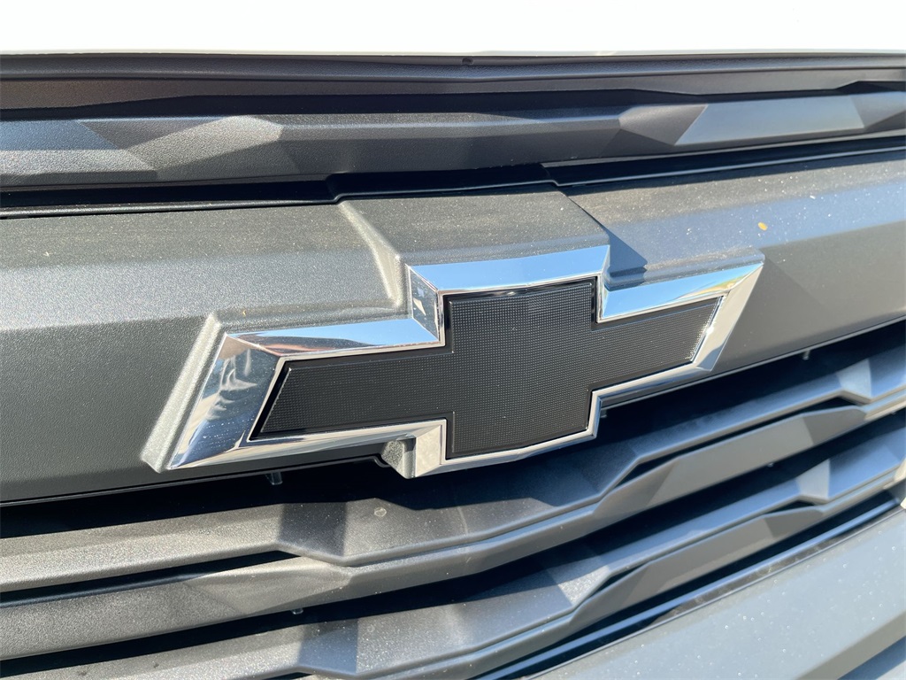 new 2025 Chevrolet Colorado car, priced at $32,689