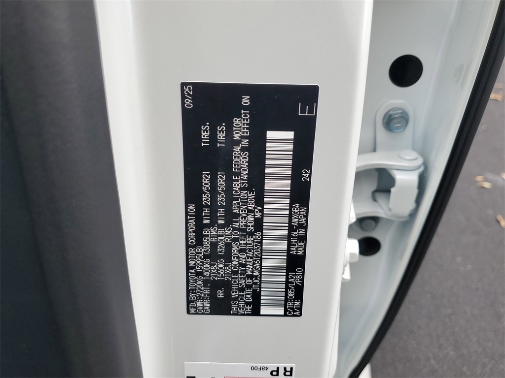 new 2026 Lexus RX car, priced at $78,039