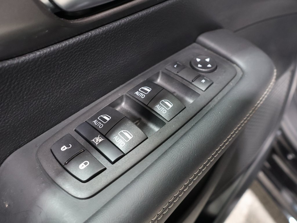 used 2025 Chrysler Pacifica car, priced at $42,000