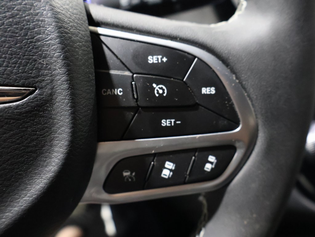 used 2025 Chrysler Pacifica car, priced at $42,000