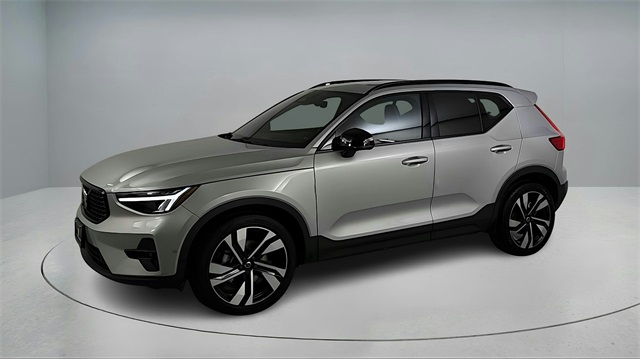 used 2023 Volvo XC40 car, priced at $31,997