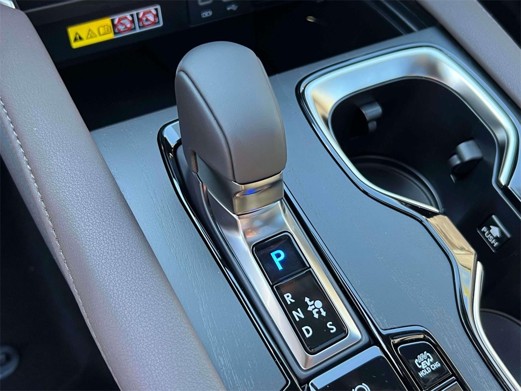 new 2025 Lexus RX car, priced at $77,604