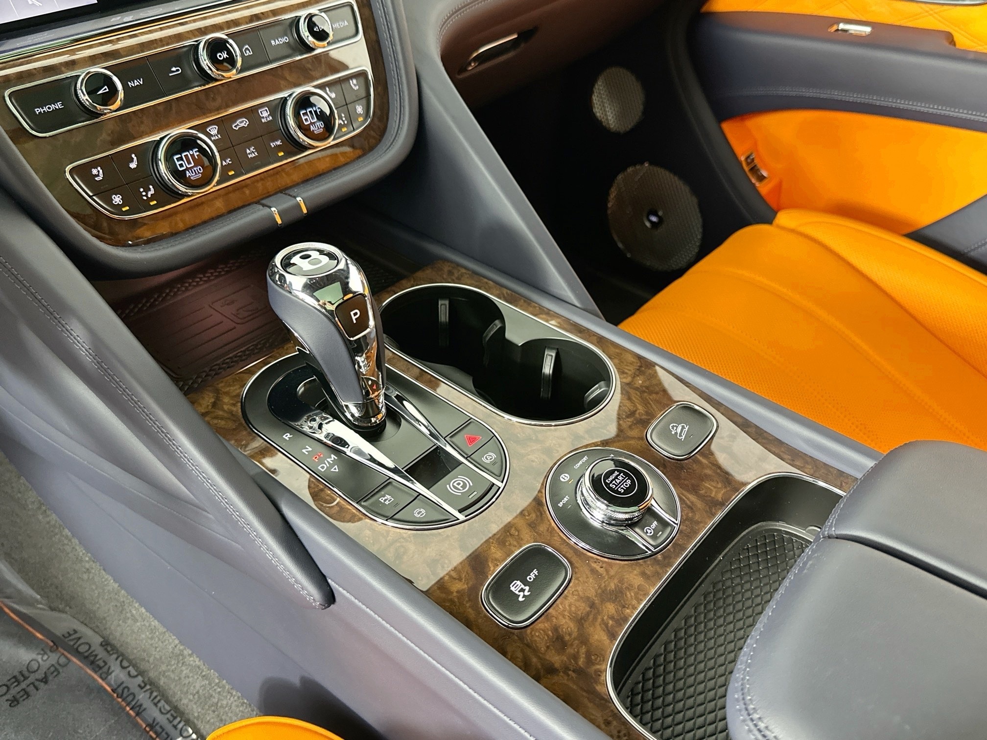 new 2025 Bentley Bentayga car