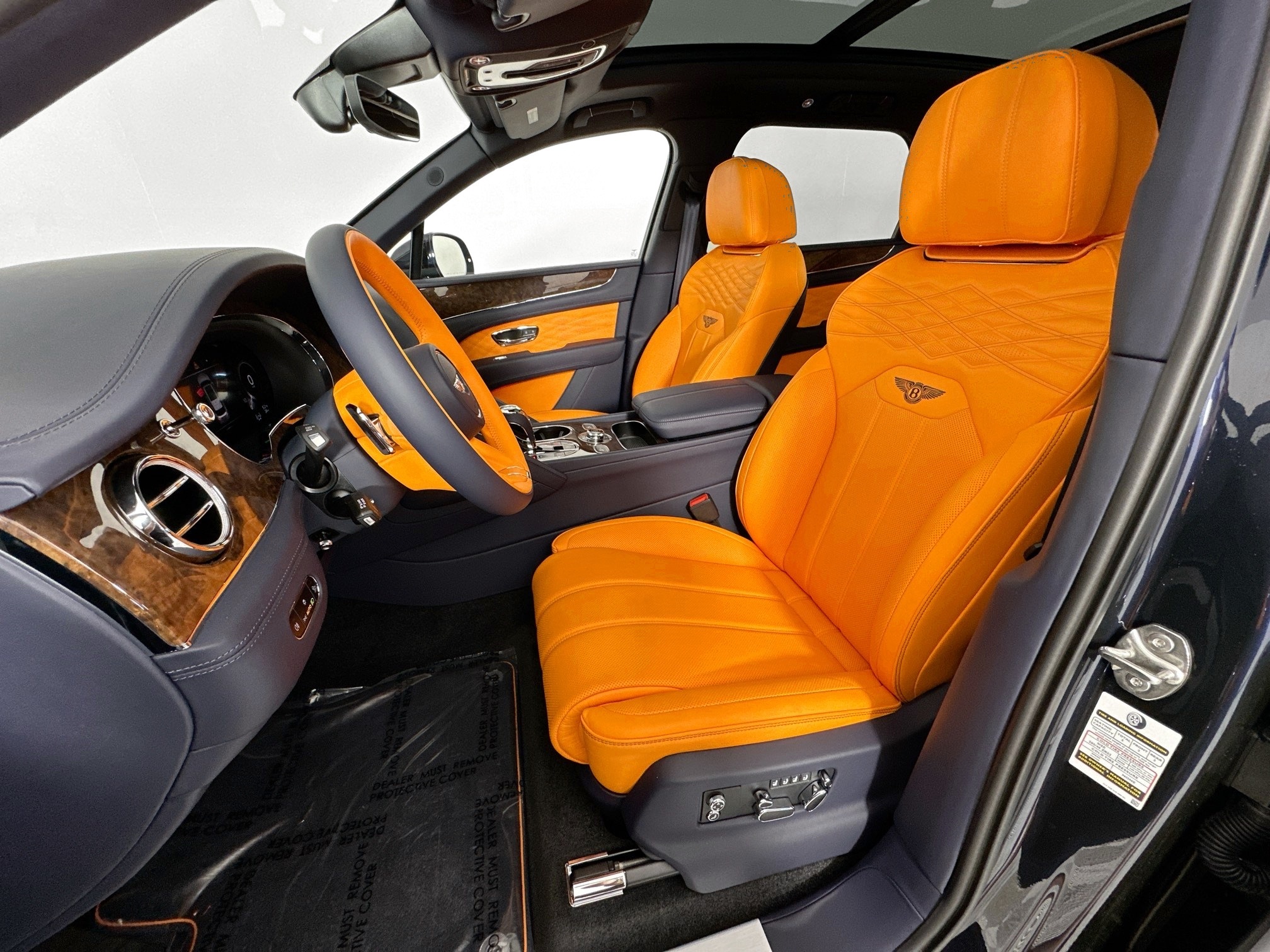 new 2025 Bentley Bentayga car