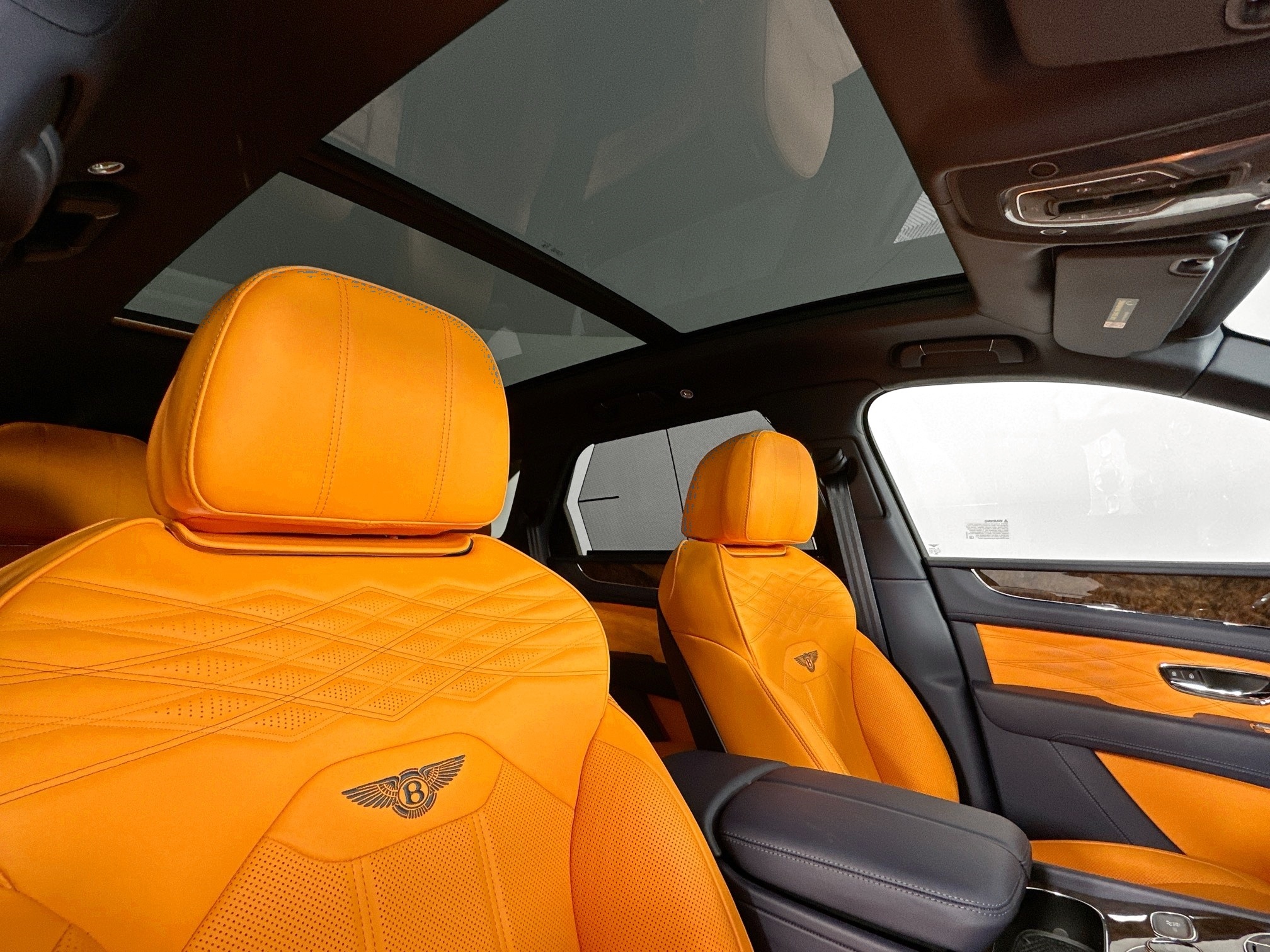 new 2025 Bentley Bentayga car