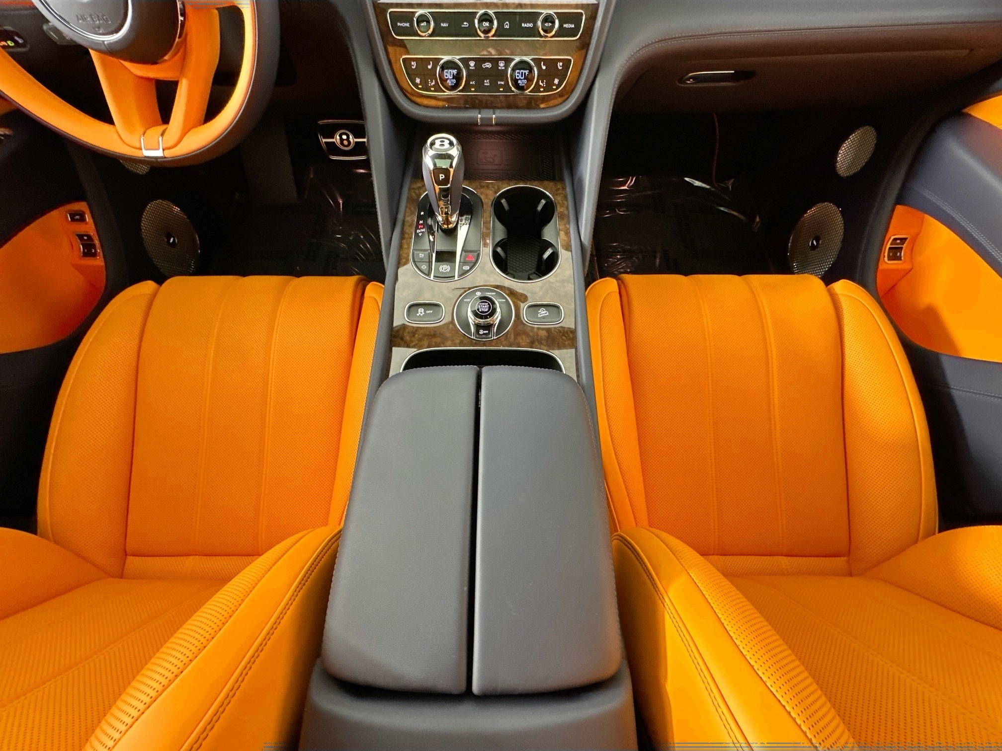 new 2025 Bentley Bentayga car