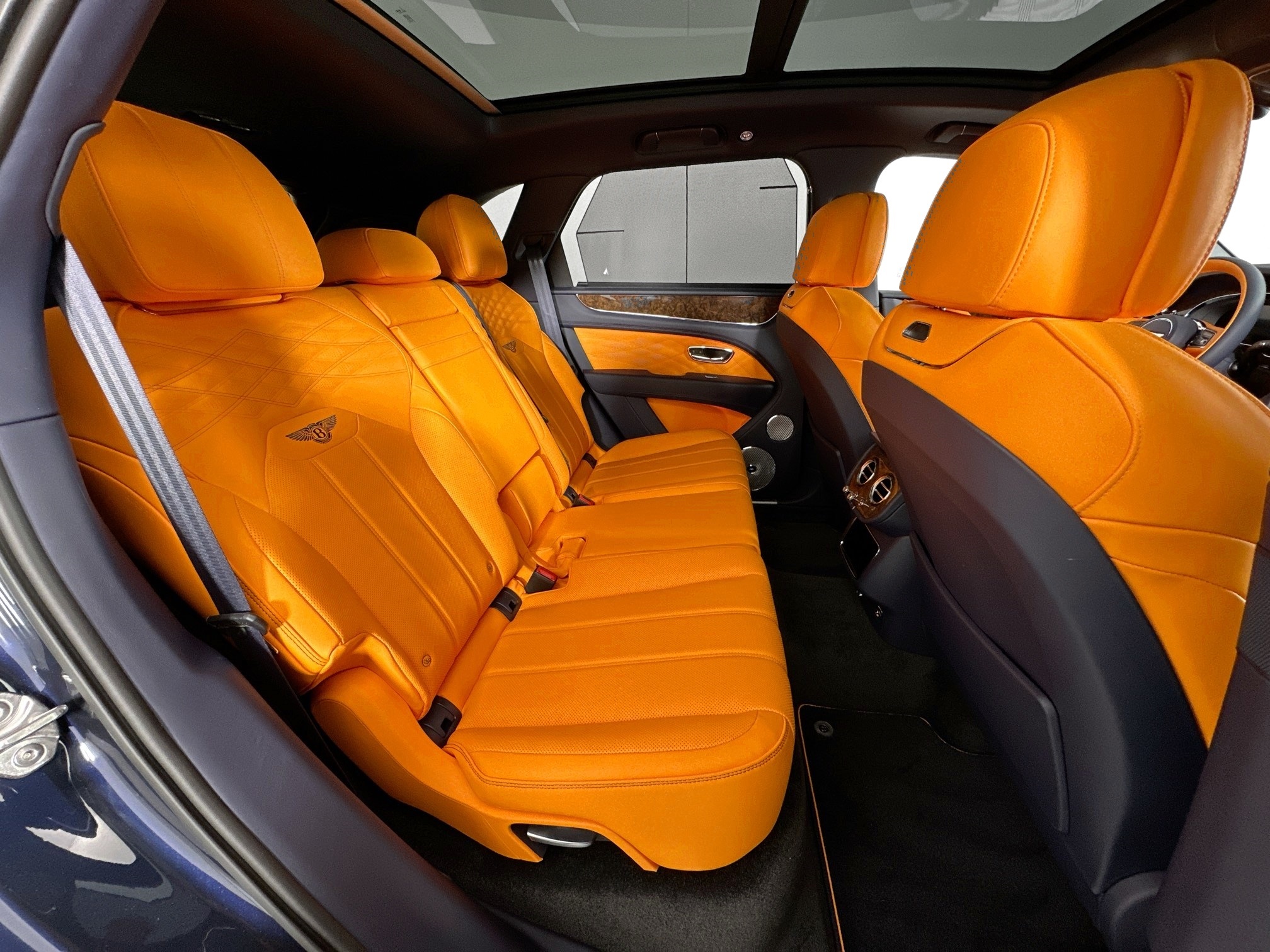 new 2025 Bentley Bentayga car