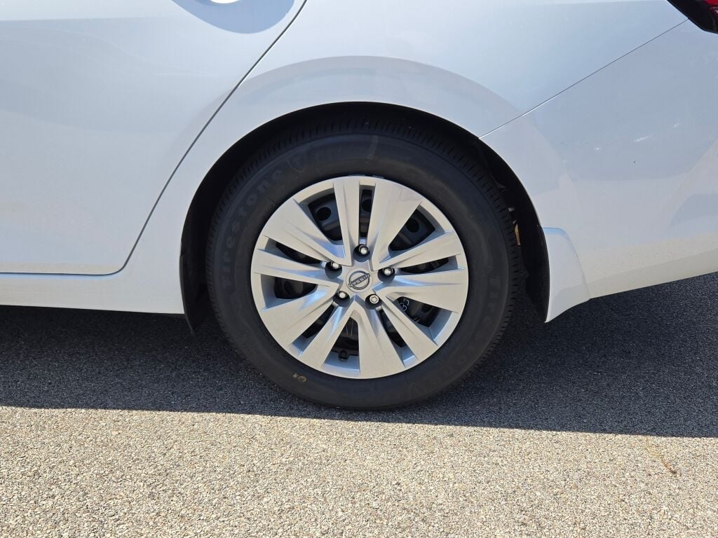 new 2025 Nissan Sentra car, priced at $23,345
