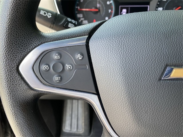 used 2022 Chevrolet Traverse car, priced at $28,816