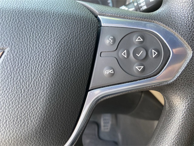 used 2022 Chevrolet Traverse car, priced at $28,816