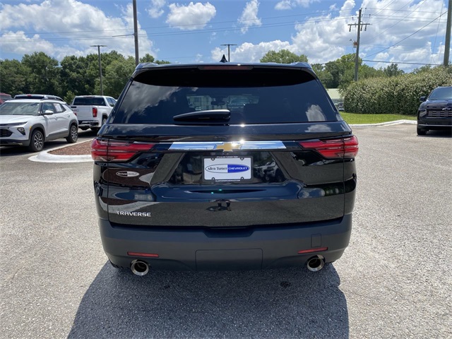 used 2022 Chevrolet Traverse car, priced at $28,816