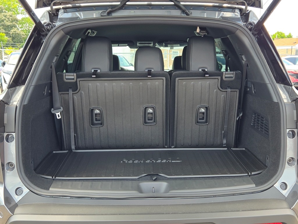 new 2025 Nissan Pathfinder car, priced at $46,595