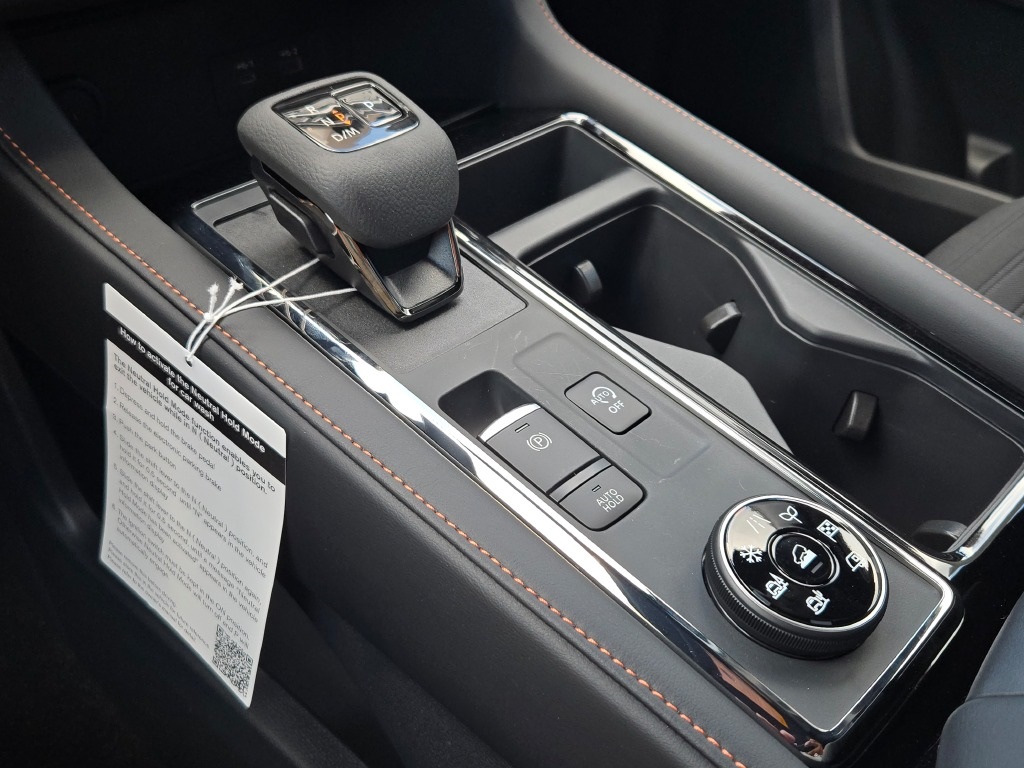 new 2025 Nissan Pathfinder car, priced at $46,595