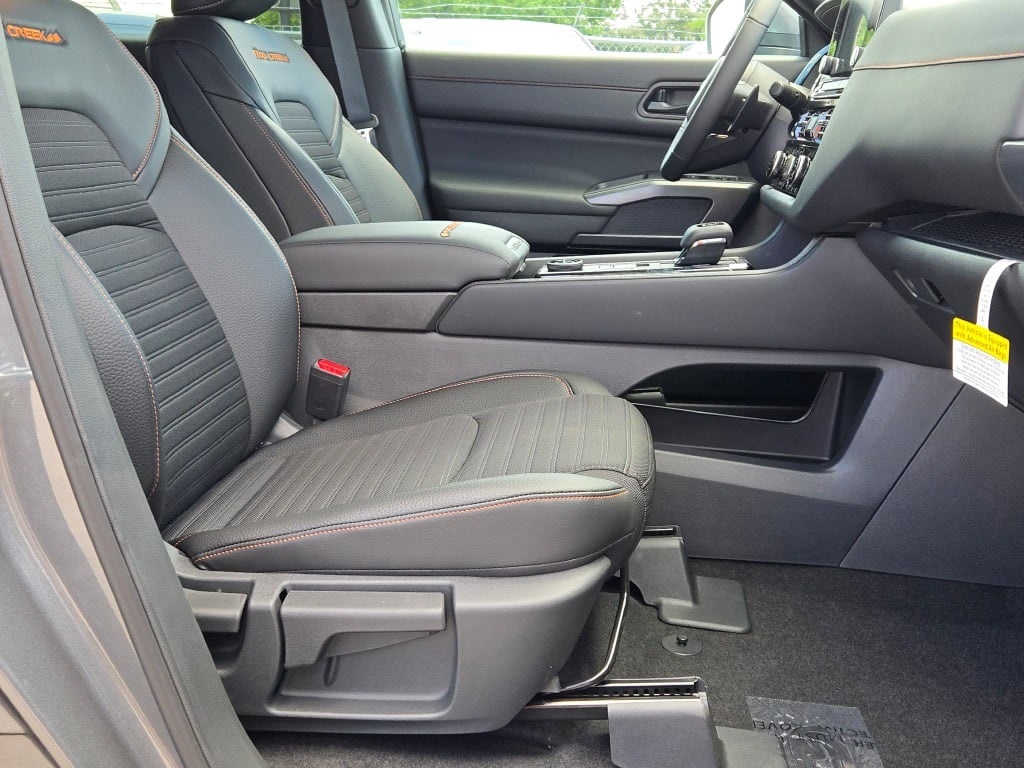 new 2025 Nissan Pathfinder car, priced at $46,595