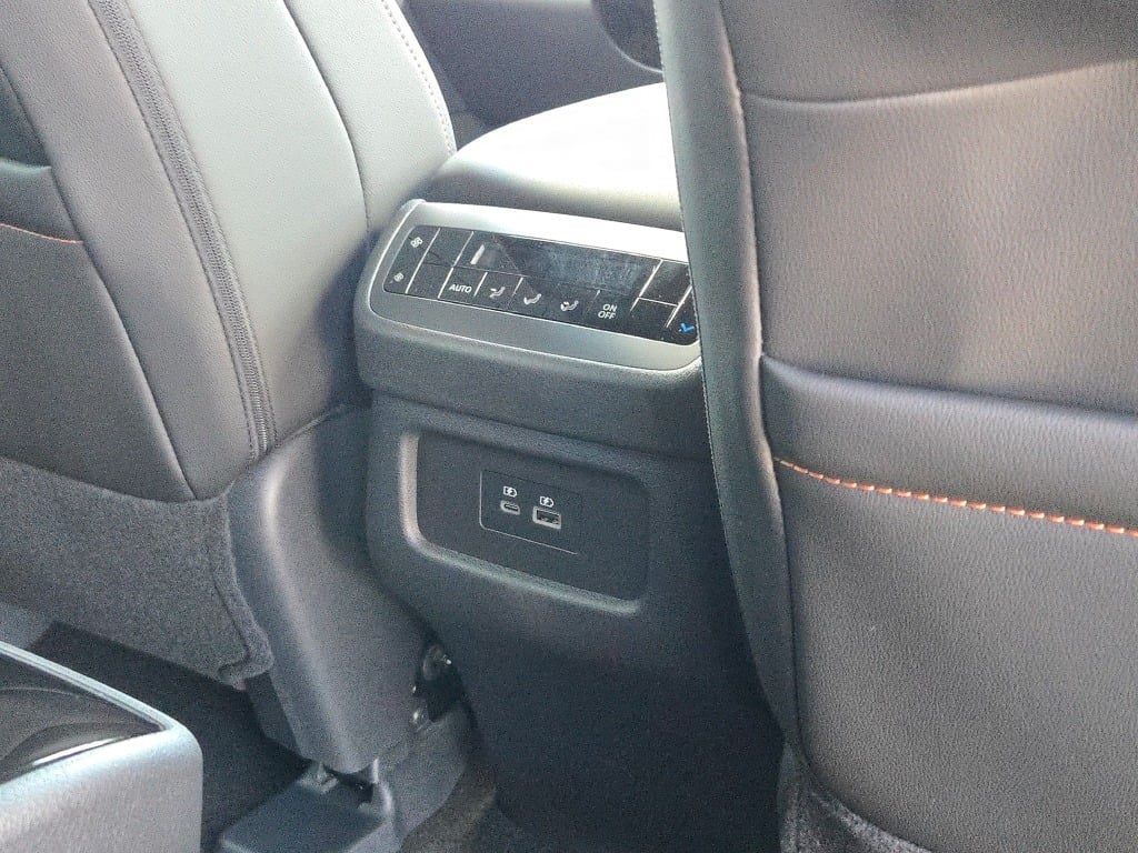 new 2025 Nissan Pathfinder car, priced at $46,595