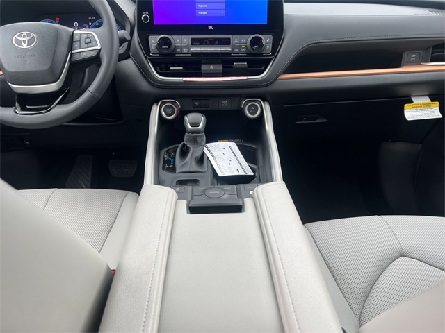 new 2025 Toyota Grand Highlander car, priced at $52,613