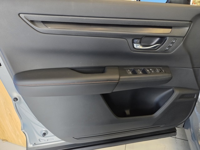 new 2026 Honda CR-V Hybrid car, priced at $42,130