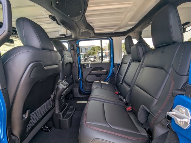 new 2025 Jeep Wrangler car, priced at $57,590