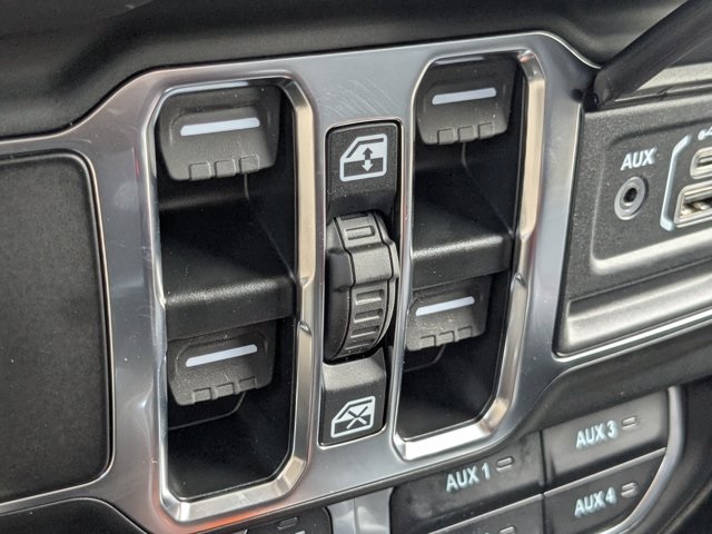 new 2025 Jeep Wrangler car, priced at $57,590