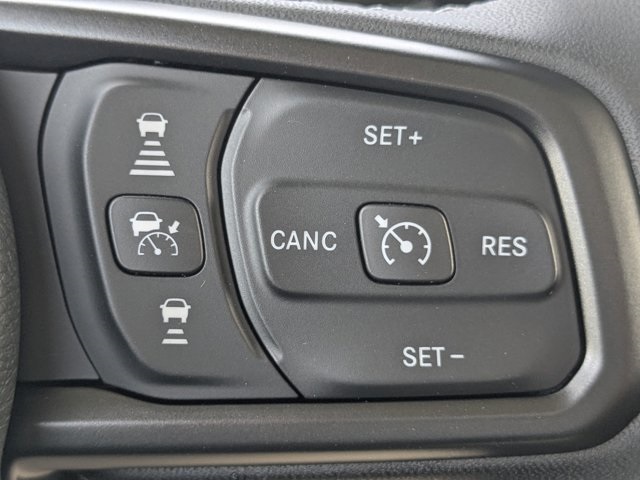 new 2025 Jeep Wrangler car, priced at $57,590
