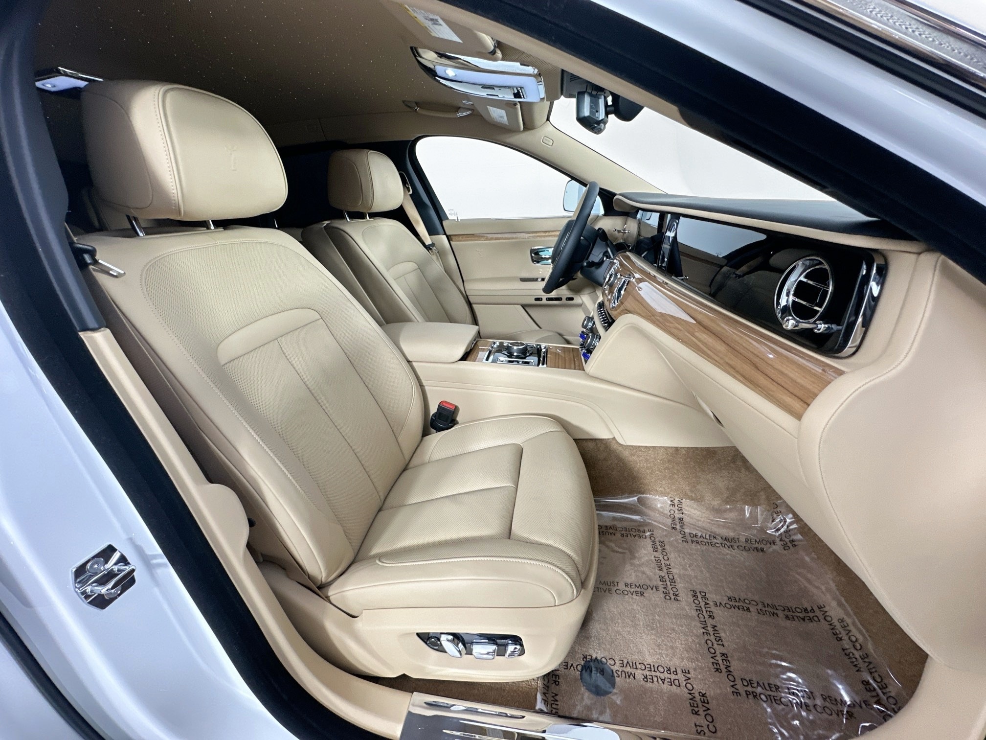 new 2025 Rolls-Royce Ghost car, priced at $521,350