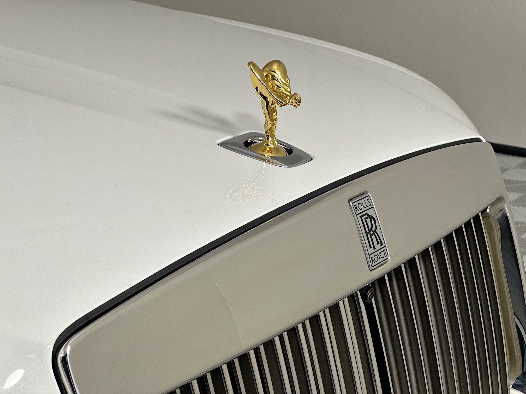 new 2025 Rolls-Royce Ghost car, priced at $521,350