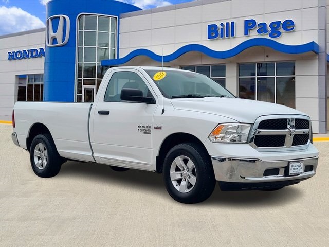 used 2019 Ram 1500 Classic car, priced at $19,000