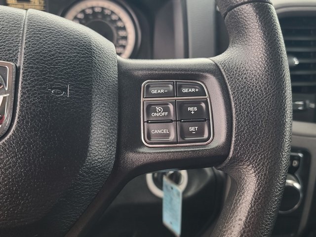 used 2019 Ram 1500 Classic car, priced at $19,000