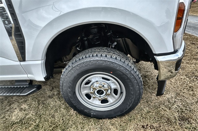 new 2025 Ford F-350SD car, priced at $53,823