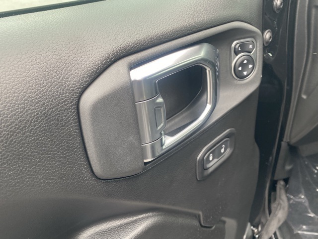 new 2025 Jeep Wrangler car, priced at $54,357