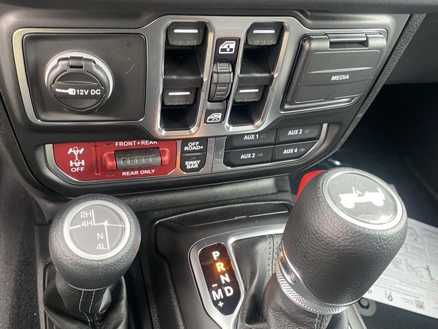 new 2025 Jeep Wrangler car, priced at $54,357