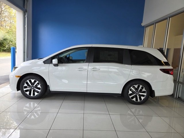 new 2026 Honda Odyssey car, priced at $44,745