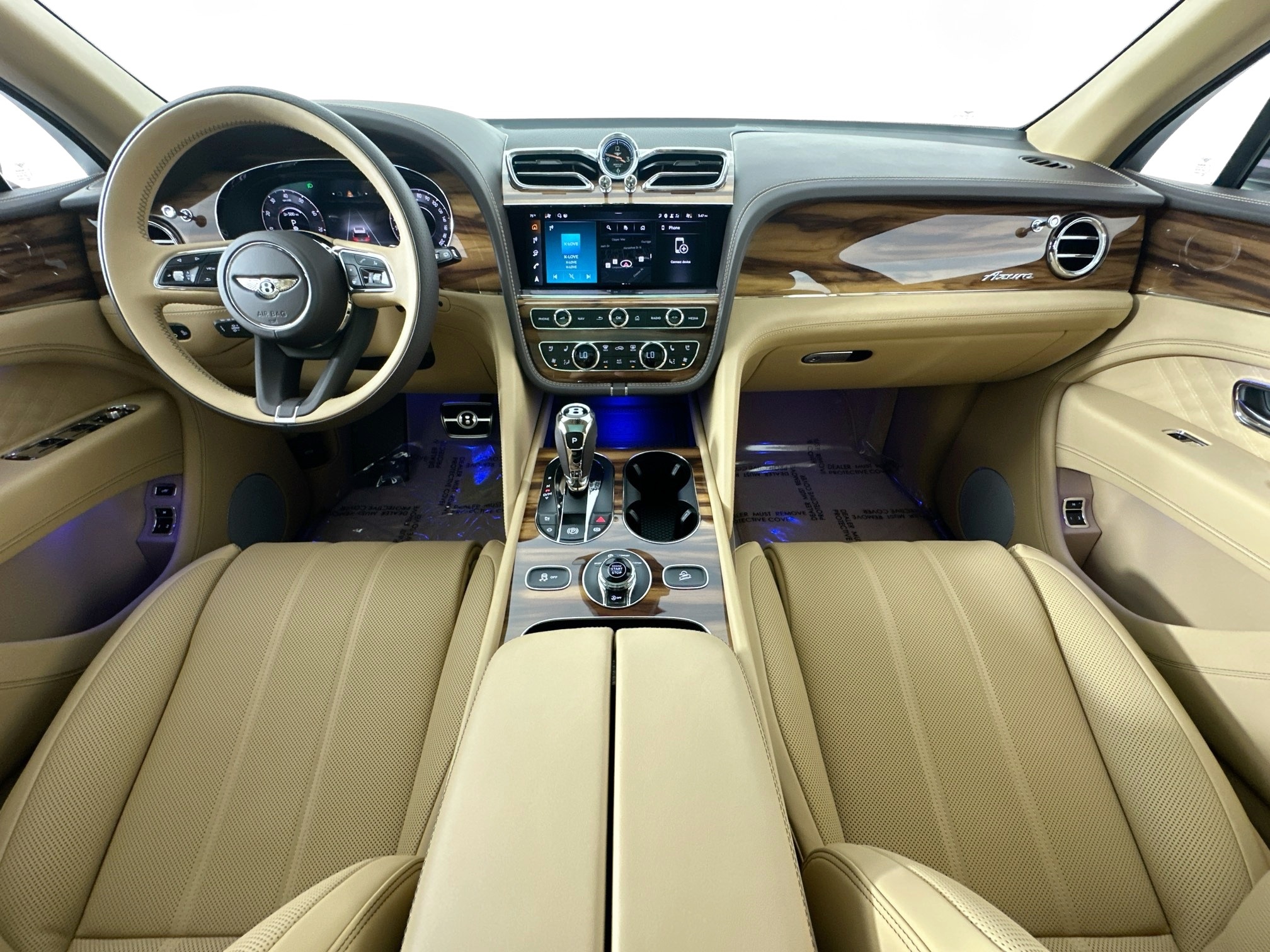 new 2025 Bentley Bentayga car