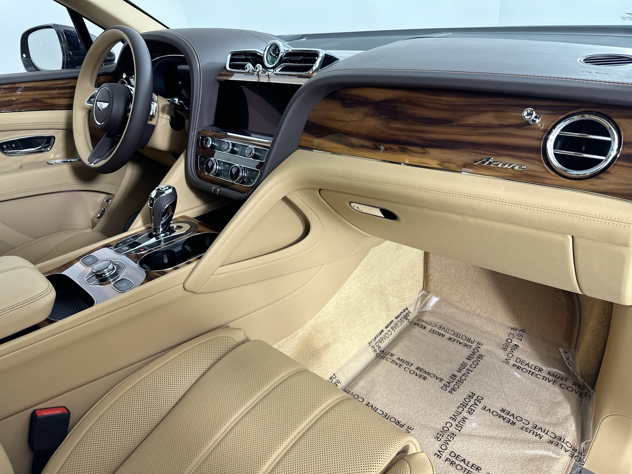 new 2025 Bentley Bentayga car