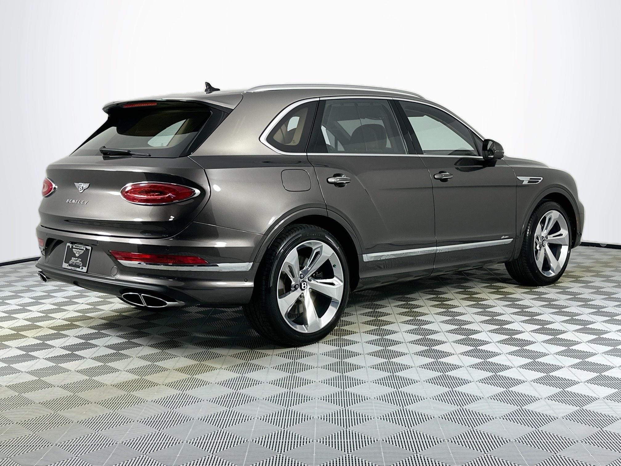 new 2025 Bentley Bentayga car