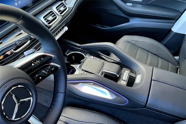 new 2025 Mercedes-Benz GLS car, priced at $102,905