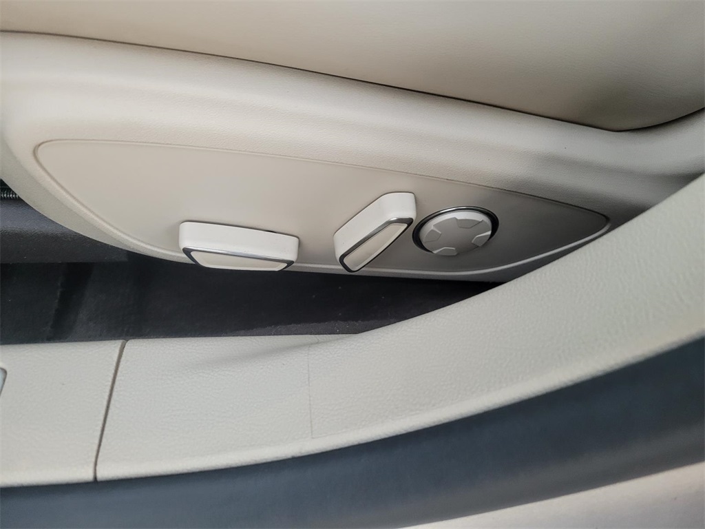 used 2020 Lincoln MKZ car, priced at $24,591