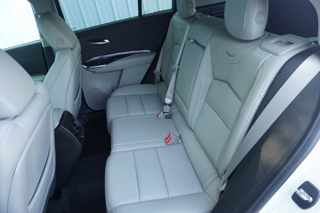 used 2022 Cadillac XT4 car, priced at $23,300