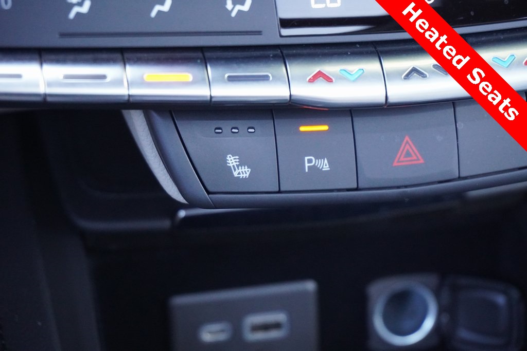 used 2022 Cadillac XT4 car, priced at $23,300