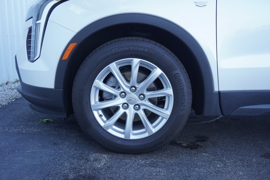 used 2022 Cadillac XT4 car, priced at $23,300