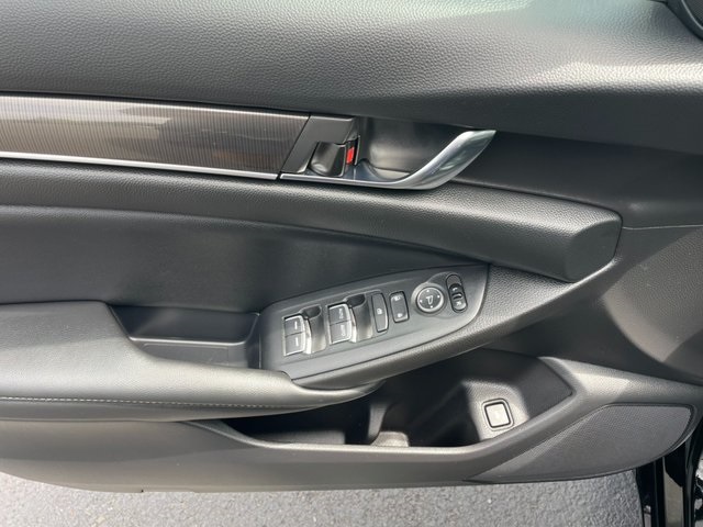 used 2022 Honda Accord Hybrid car, priced at $27,383